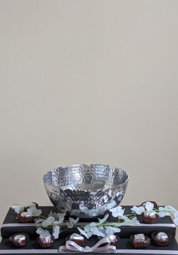 Scalloped Server Bowl Gift